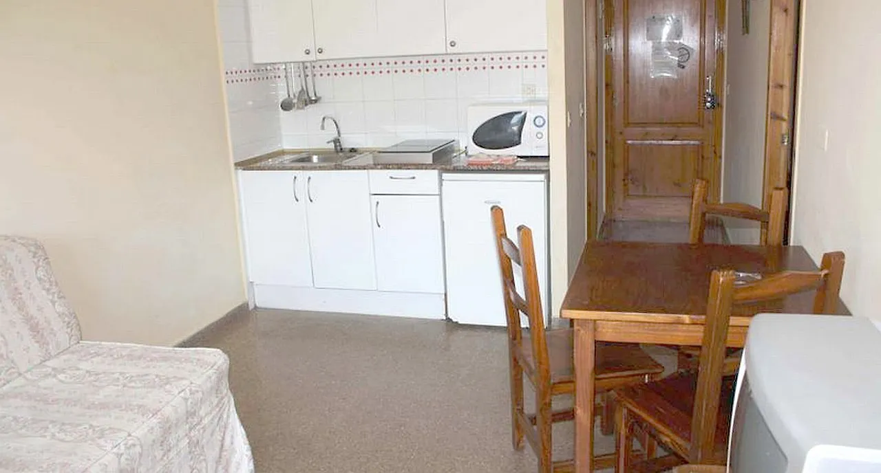 **  Aparthotel Las Mariposas Льорет-де-Мар Испания