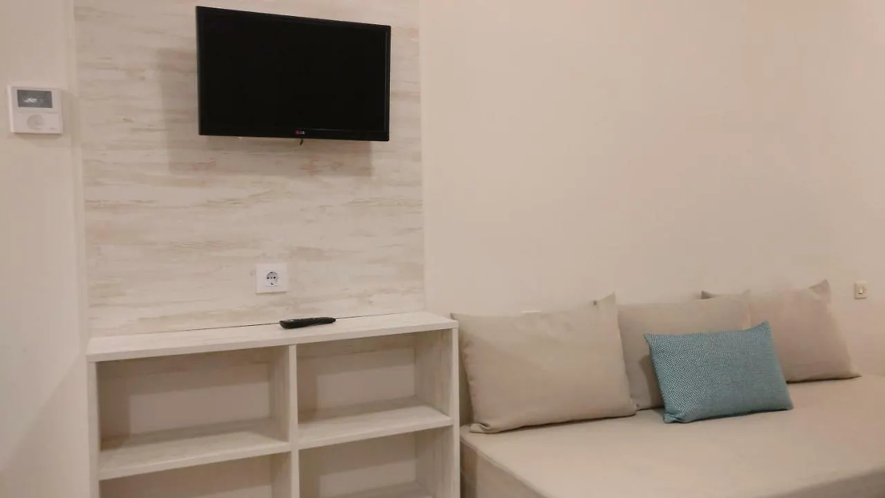 Aparthotel Las Mariposas Льорет-де-Мар 2*,  Испания
